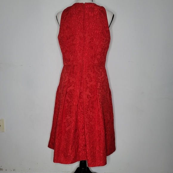 CARMEN MARC VALVO red floral holiday evening dress - Picture 7 of 8